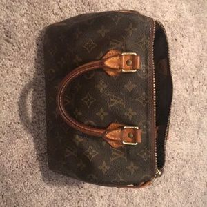 Louis Vuitton Speedy 25